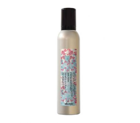 This is a Curl Moisturizing Mousse 250ml